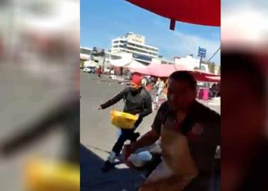 Video. Se suelta la balacera en pleno tianguis