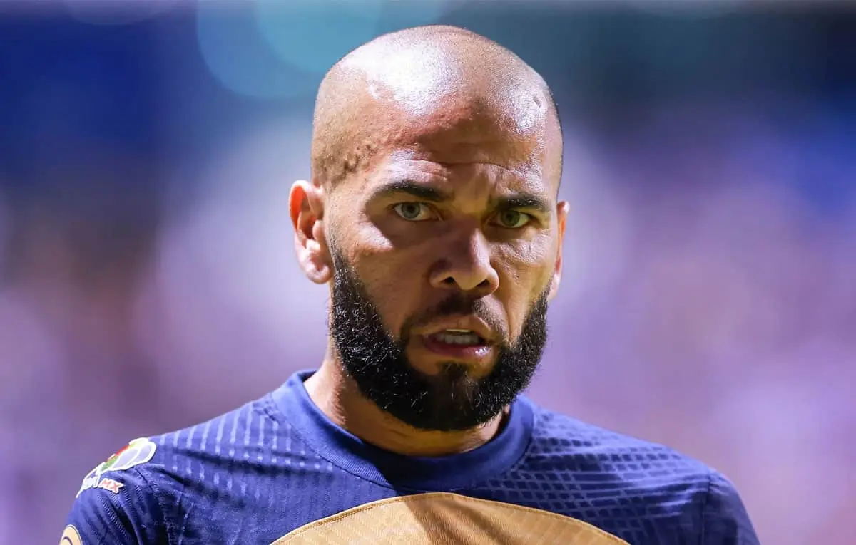 Dani Alves es detenido por presunta agresión sexual