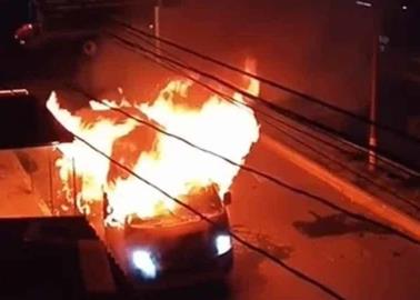 Video. Explota unidad del Transporte Público Video. Explota unidad del Transporte Público