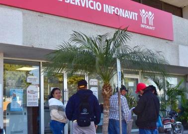 Acreditados de Infonavit sí podrán cambiarse a veces pesos