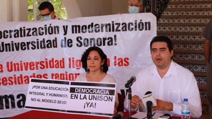 Docentes de Unison piden más salario Docentes de Unison piden más salario