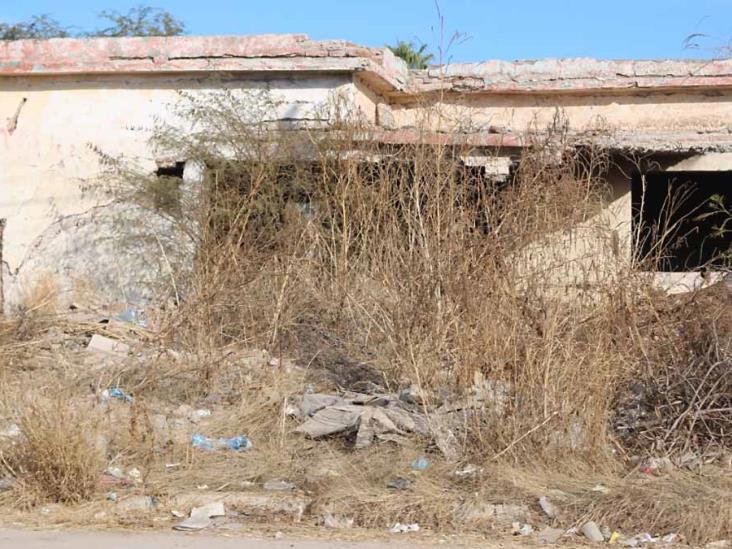 Preocupa a vecinos casas abandonadas Preocupa a vecinos casas abandonadas