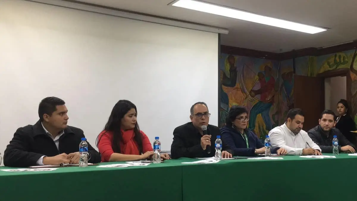 Podrán jóvenes acceder a créditos para emprender