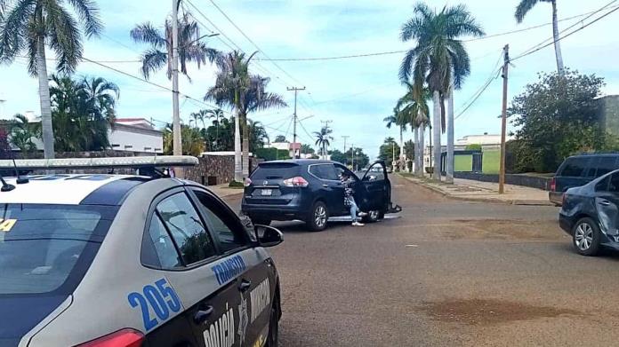 Aparatoso choque en la Zona Norte cuantiosos daños Aparatoso choque en la Zona Norte cuantiosos daños