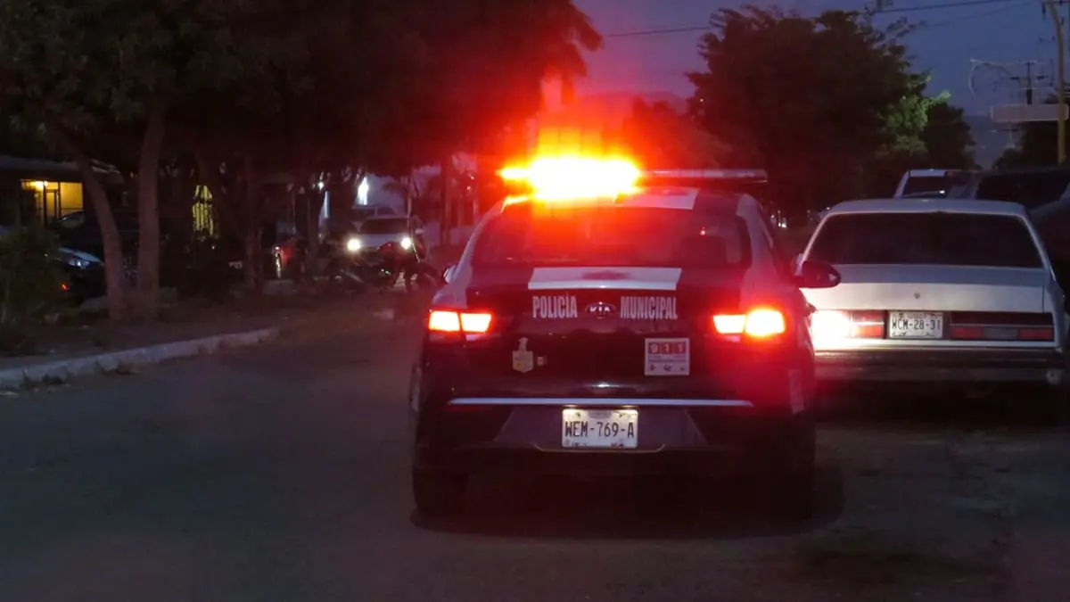 Se meten a su casa para golpearlo