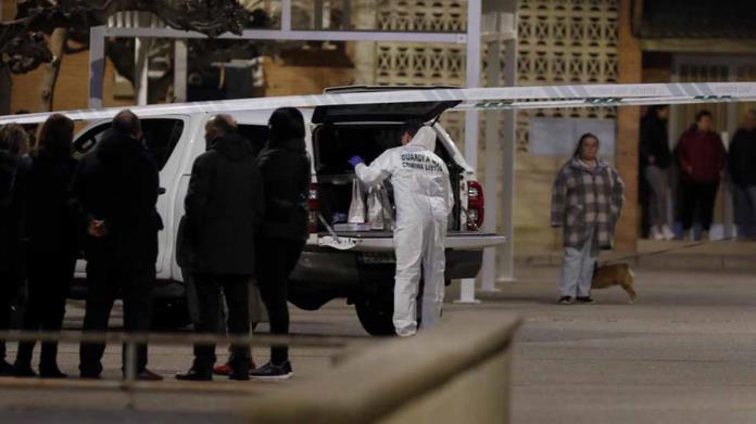Policía asesina a su expareja frente a su hijo Policía asesina a su expareja frente a su hijo