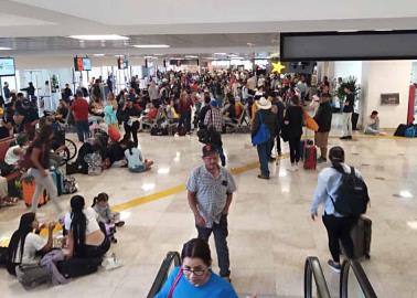 Retrasos de 10 horas en vuelos saturan Aeropuerto de Hermosillo