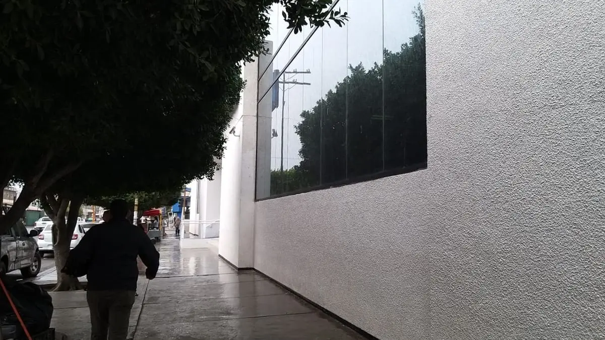 Cuidado con la compra de dólares