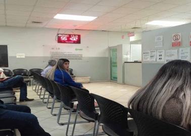 Largas horas de espera para tramitar pasaporte, pese a poca demanda