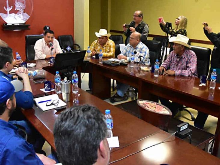 Trillas, a la vuelta y trigo sin precio Trillas, a la vuelta y trigo sin precio