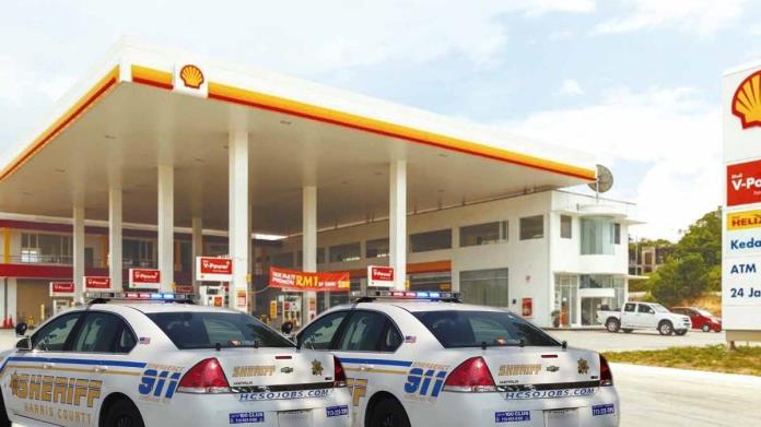 Localizan a bebé sin vida en gasolinera Localizan a bebé sin vida en gasolinera