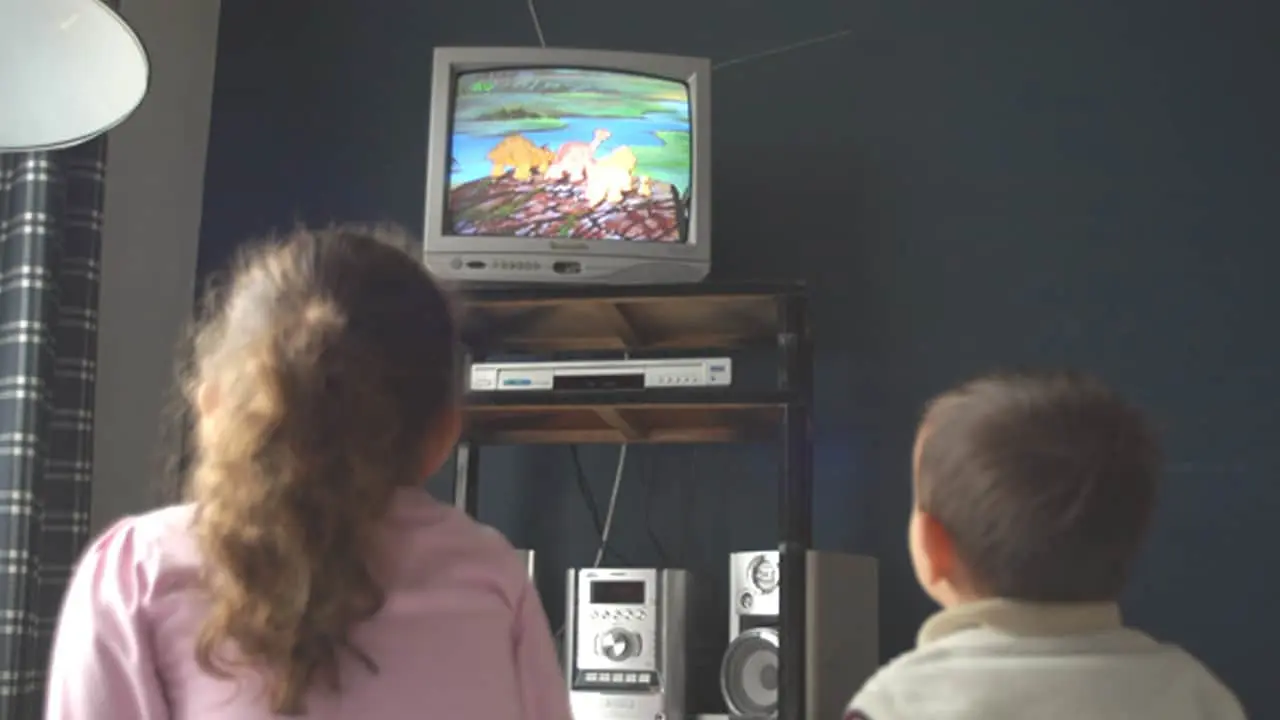 ¡Justo en la nostalgia! Series de los 90 para maratonear en Semana Santa 