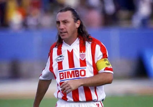 Revela Alex Aguinaga por qué nunca jugó con el América
