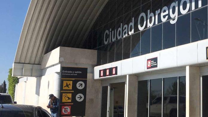 Falta de aerolíneas encarece 100% precio de vuelos Falta de aerolíneas encarece 100% precio de vuelos