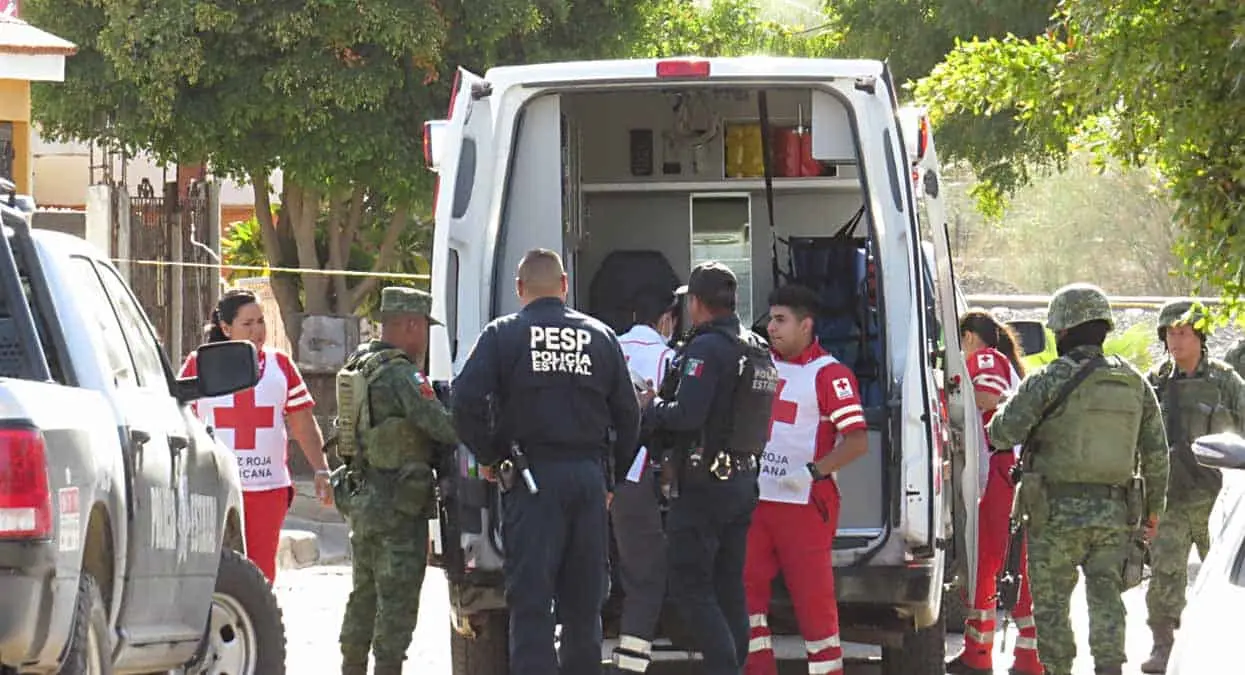 Balean a dos en "yongo" de la Matías