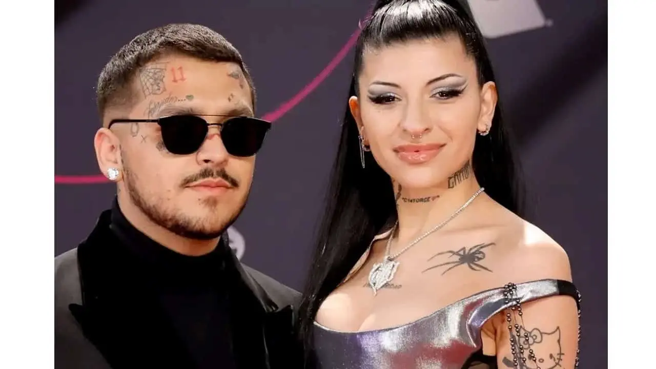 Nodal presume su nuevo tatuaje
