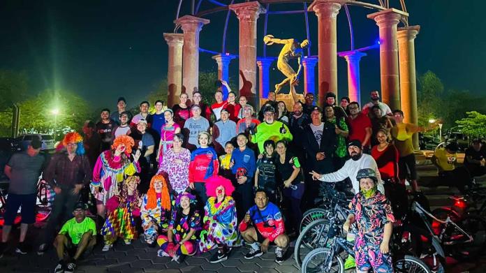 Pedaleada Obr en Bici con causa y festeja en grande el Día del Niño Pedaleada Obr en Bici con causa y festeja en grande el Día del Niño