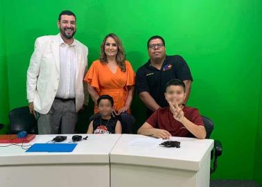 Diario del Yaqui recibe a niños como conductores de deportes por un día