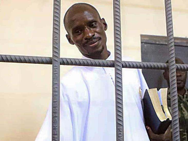 KENIA. Investigan si fieles que se suicidaron para ir al cielo tenían órganos; detienen a pastor KENIA. Investigan si fieles que se suicidaron para ir al cielo tenían órganos; detienen a pastor