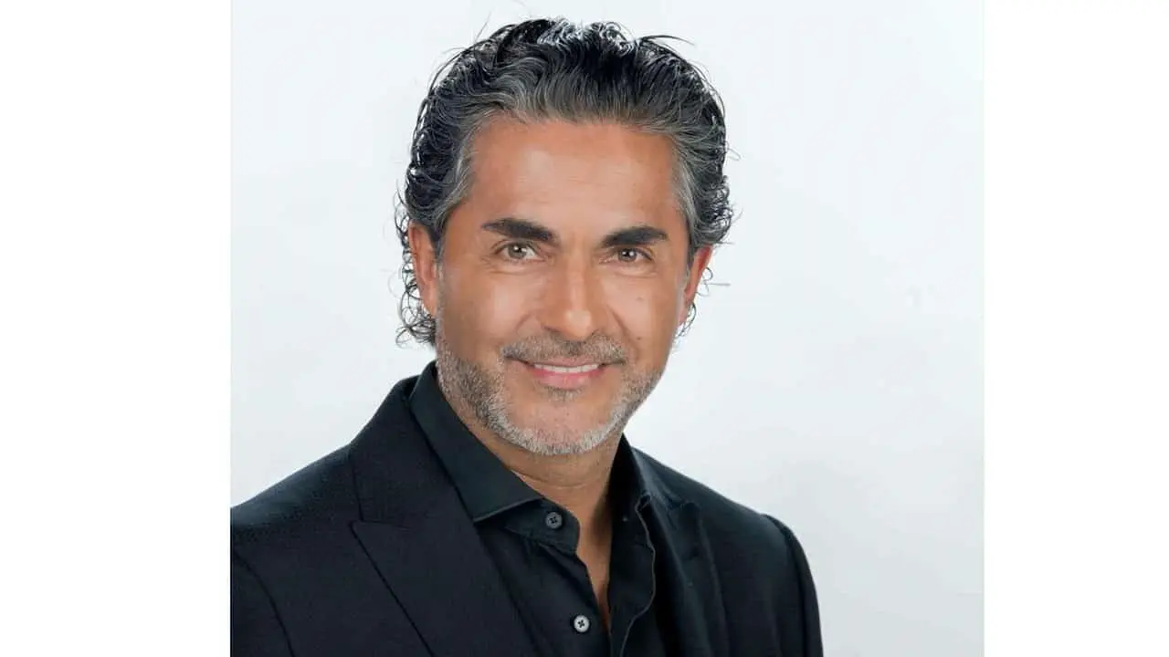 Raul Araiza se encuentra enamorado