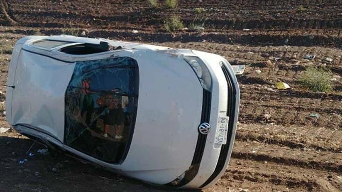 Vuelca auto en la Internacional Vuelca auto en la Internacional