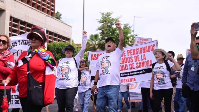 Primero de Mayo. Así se vivió el desfile en Hermosillo, Sonora