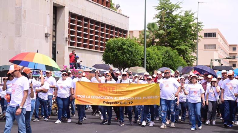 Primero de Mayo. Así se vivió el desfile en Hermosillo, Sonora