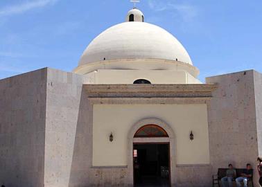 VIDEO | Solitario sujeto destroza capilla de San Francisco Javier, en Magdalena de Kino