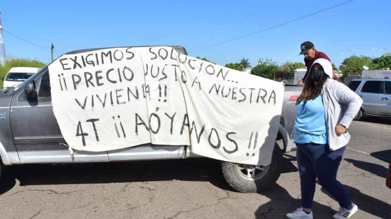 En Cajeme bloquean vecinos calle 200; estas son sus exigencias