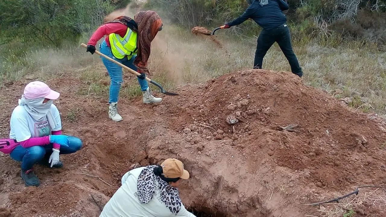 Buscadoras de Huatabampo encuentran restos humanos en el municipio de Benito Juárez