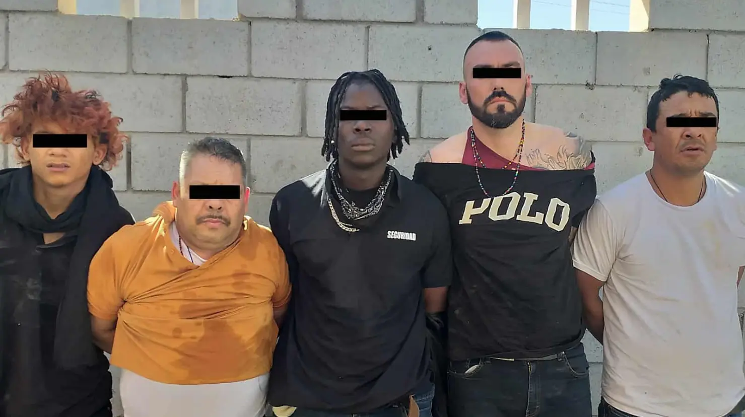 Con aplausos, bendiciones y oraciones recibieron migrantes privados de la libertad a las autoridades que los liberaron en Sonora