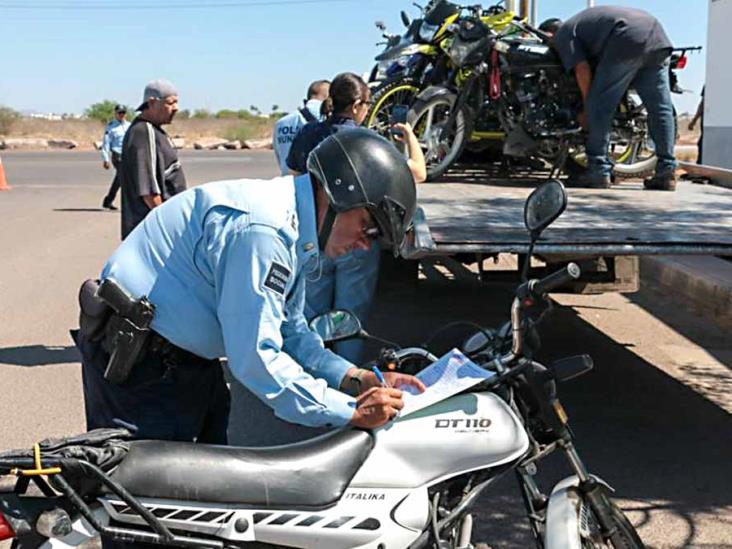 Tránsito busca prevenir accidentes de motocicleta Tránsito busca prevenir accidentes de motocicleta