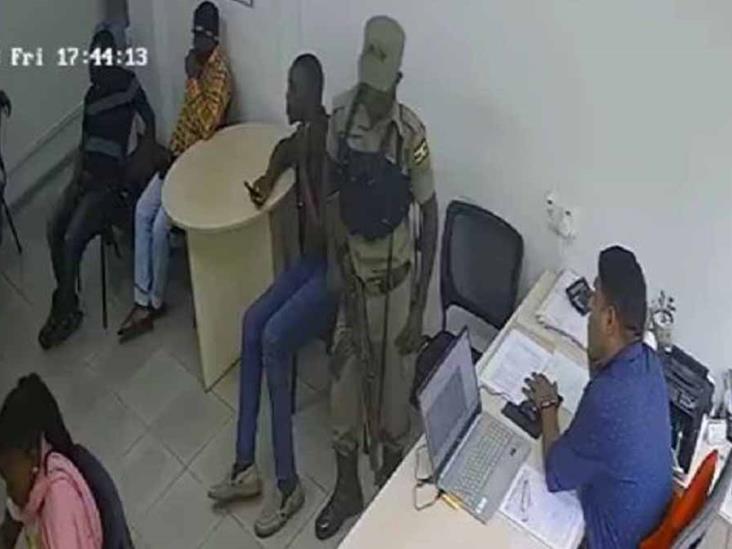 VIDEO | Policía furioso por su adeudo en financiera asesina a prestamista VIDEO | Policía furioso por su adeudo en financiera asesina a prestamista