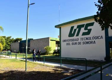 UTS. Bajo protesta trabajan maestros; acusan reducción salarial de hasta un 75%