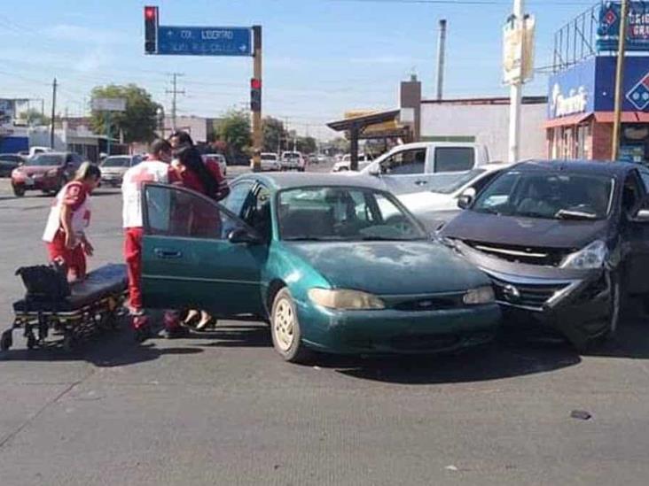 Mujer resulta herida en choque en Ciudad Obregón Mujer resulta herida en choque en Ciudad Obregón