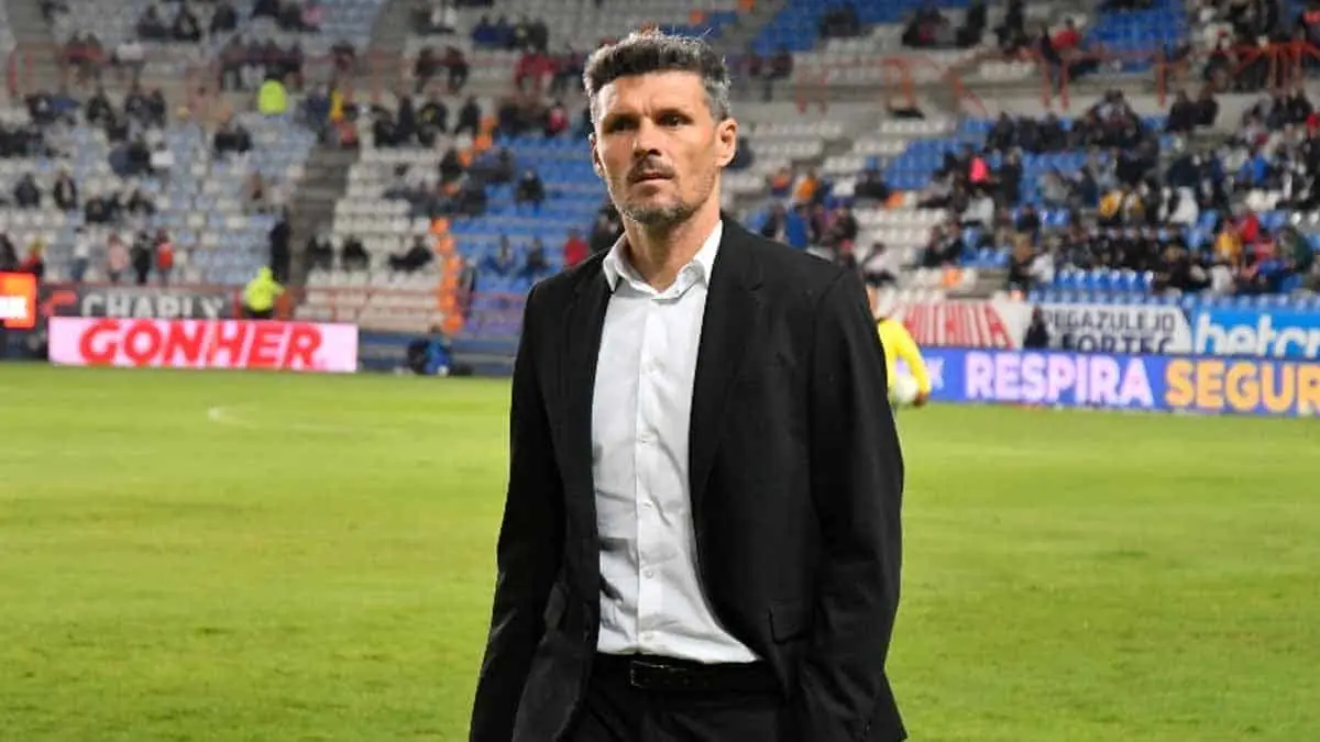 "Tano" Ortiz prácticamente es DT de Rayados de Monterrey