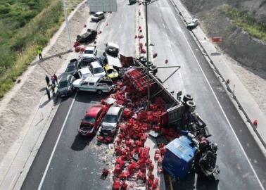 VIDEO | Camión de carga se queda sin frenos y ocasiona trágico accidente