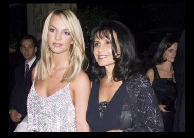 Britney Spears se reúne con su mamá