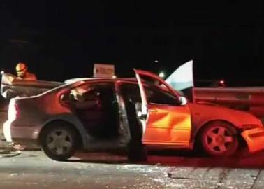 Fallece al chocar con valla de contención