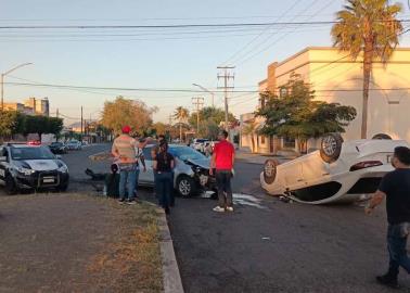 Choque y volcadura en la Zona Norte de Cajeme