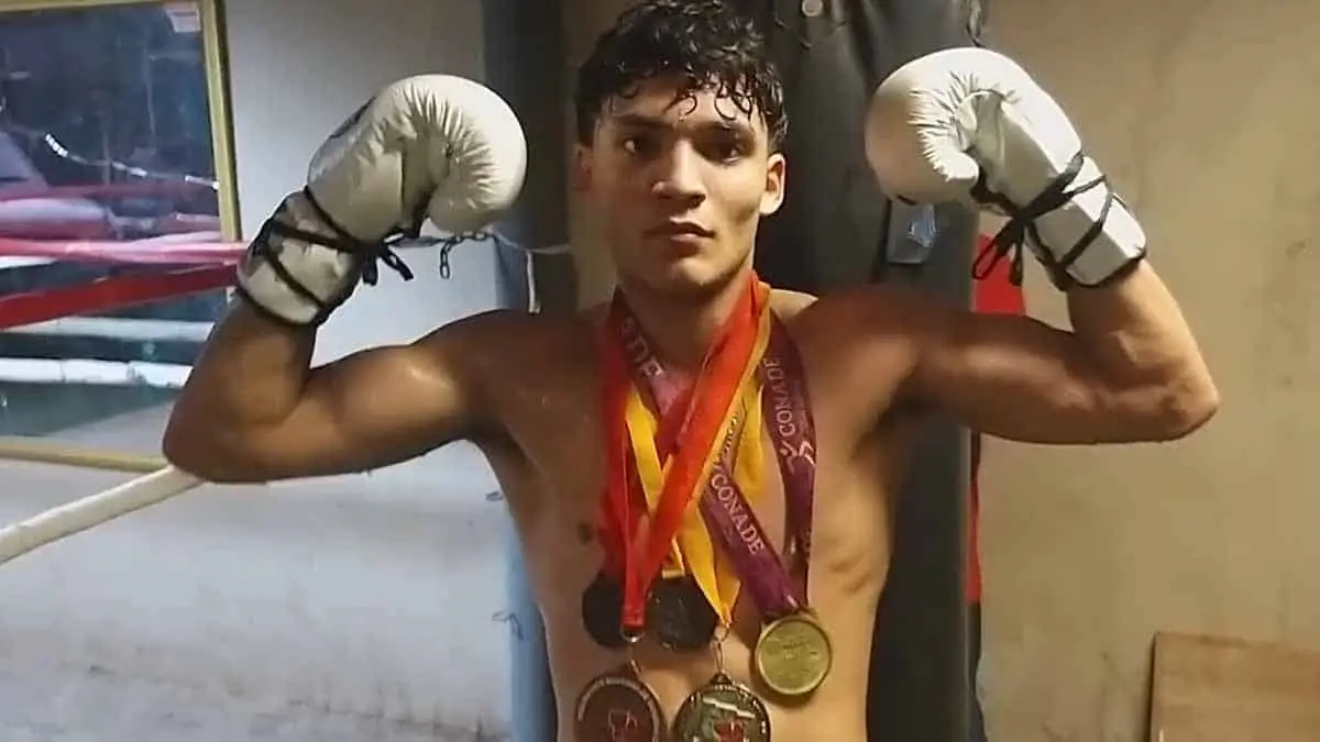 Boxeador cajemense Gael "El Terrorista" Cabrera debutará en el boxeo profesional