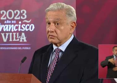 AMLO acusa a Austria de prepotencia por negarse a devolver el penacho de Moctezuma