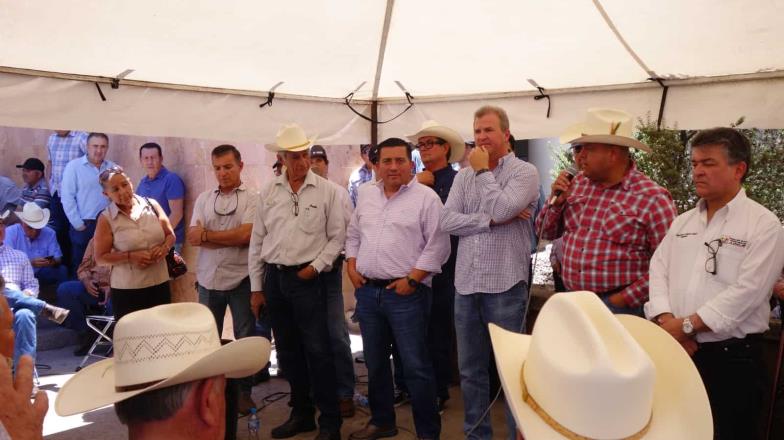 Productores de Sonora que mantienen plantón en Sader, tomarán la carretera. Endurecen acciones