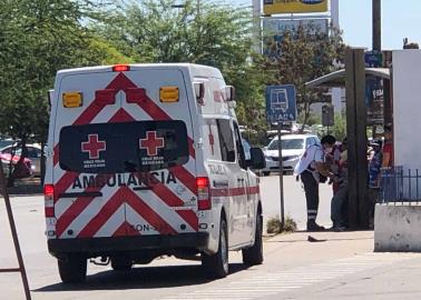Debido al calor, adulto mayor vomita hasta la dentadura