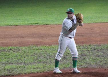 Faustino carrera guía a México a la victoria sobre El Salvador