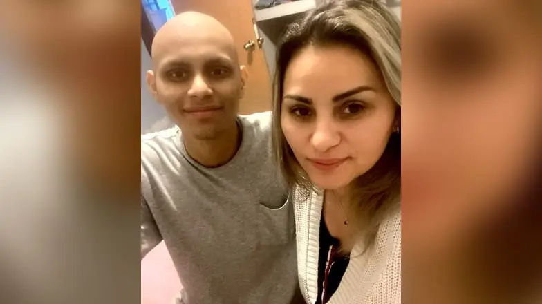 El cáncer cambió la vida de Osmar; el joven se aferra a la vida junto a su mamá