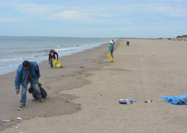 Playa de Huatabampito. Llaman a no tirar basura ante el repunte de visitantes