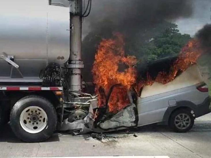 Fatal accidente en autopista de Veracruz Fatal accidente en autopista de Veracruz