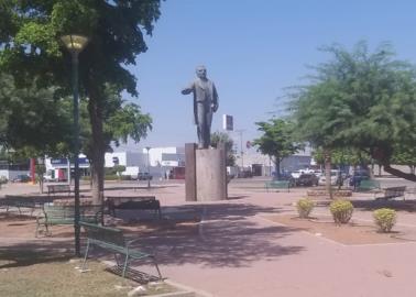 Plaza Benito Juárez antes llamada Parque Olvera, contaba con columpios y una alberca