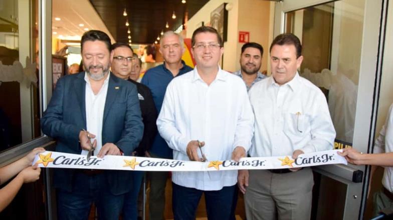 Carls Jr abre sus puertas en Navojoa; a partir de este viernes al público en general